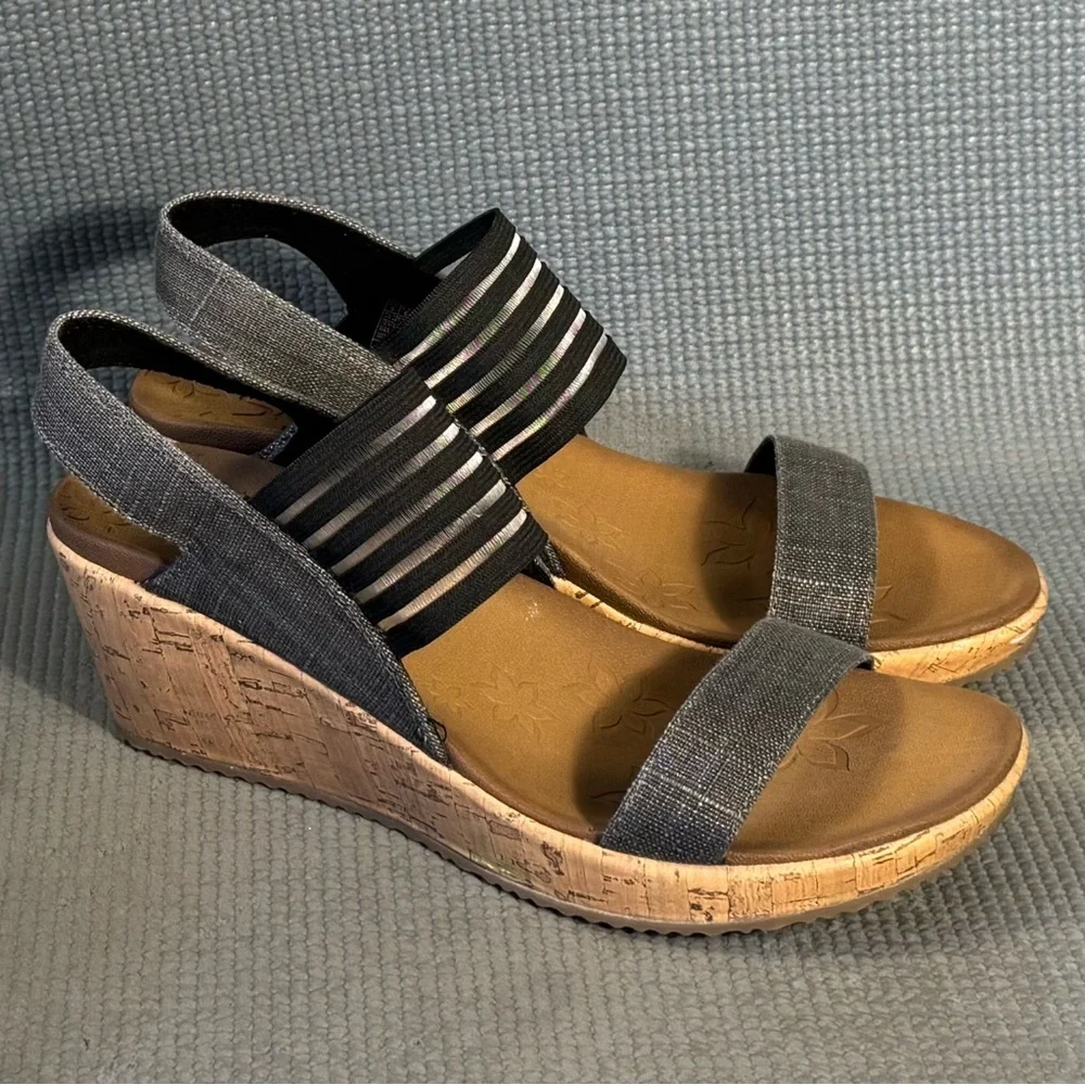 SKECHERS Cali Beverlee Smitten Kitten #SN 38527 Women's Black Wedge Sandals Sz 9
